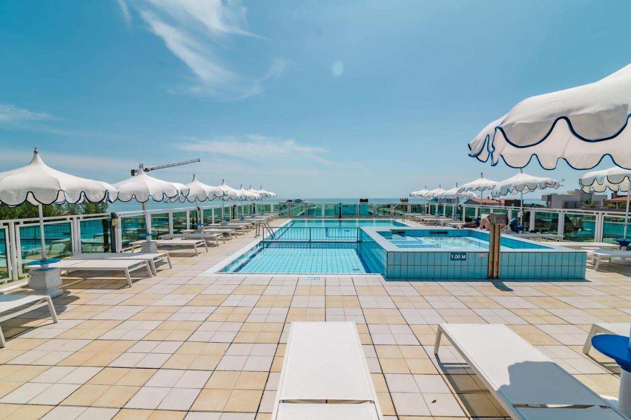 Hotel Colombo Lido di Jesolo Eksteriør billede