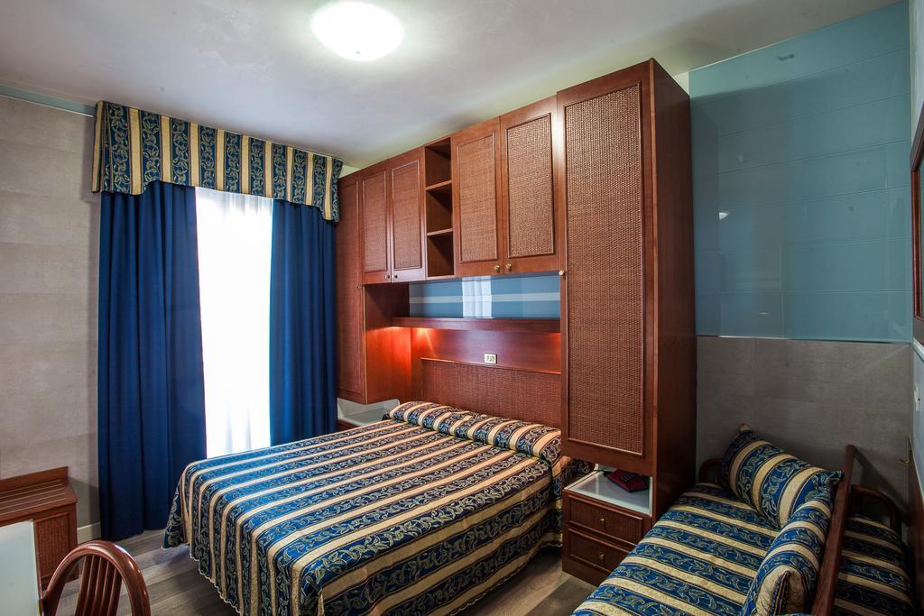 Hotel Colombo Lido di Jesolo Eksteriør billede
