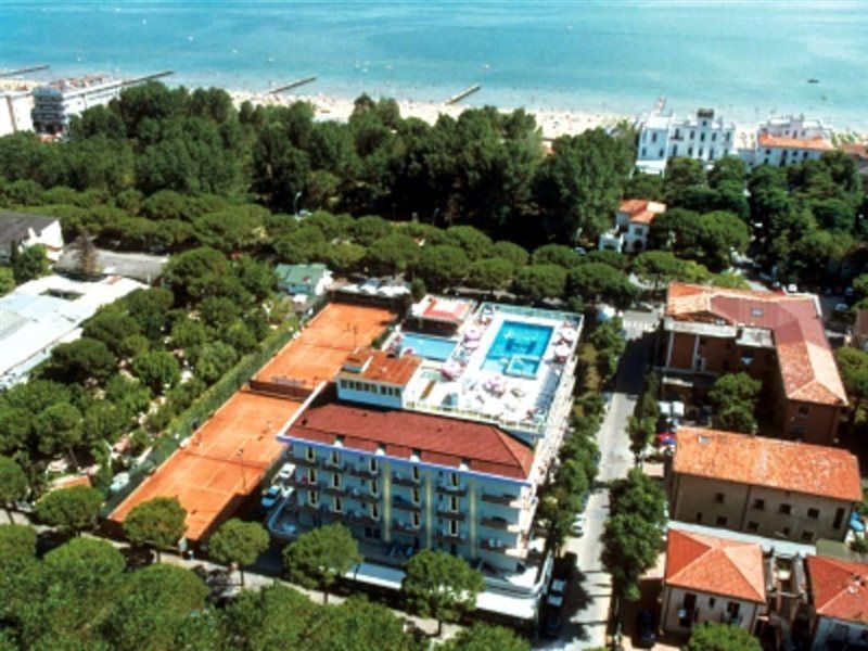 Hotel Colombo Lido di Jesolo Eksteriør billede